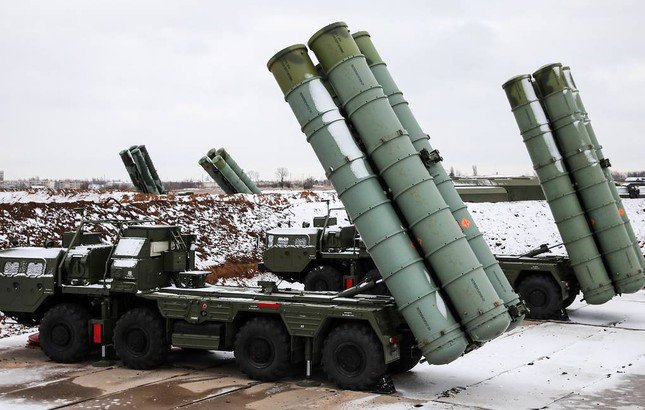 Hệ thống phòng không S-400 của Nga. Ảnh: Tass.