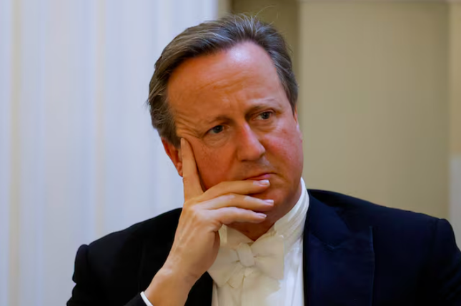 Ngoại trưởng Anh David Cameron. (Ảnh: Reuters)