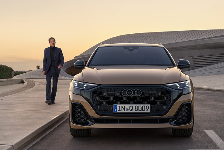 Audi Q8 S-Line có giá bán mới 4,1 tỷ đồng tại thị trường Việt Nam - 1