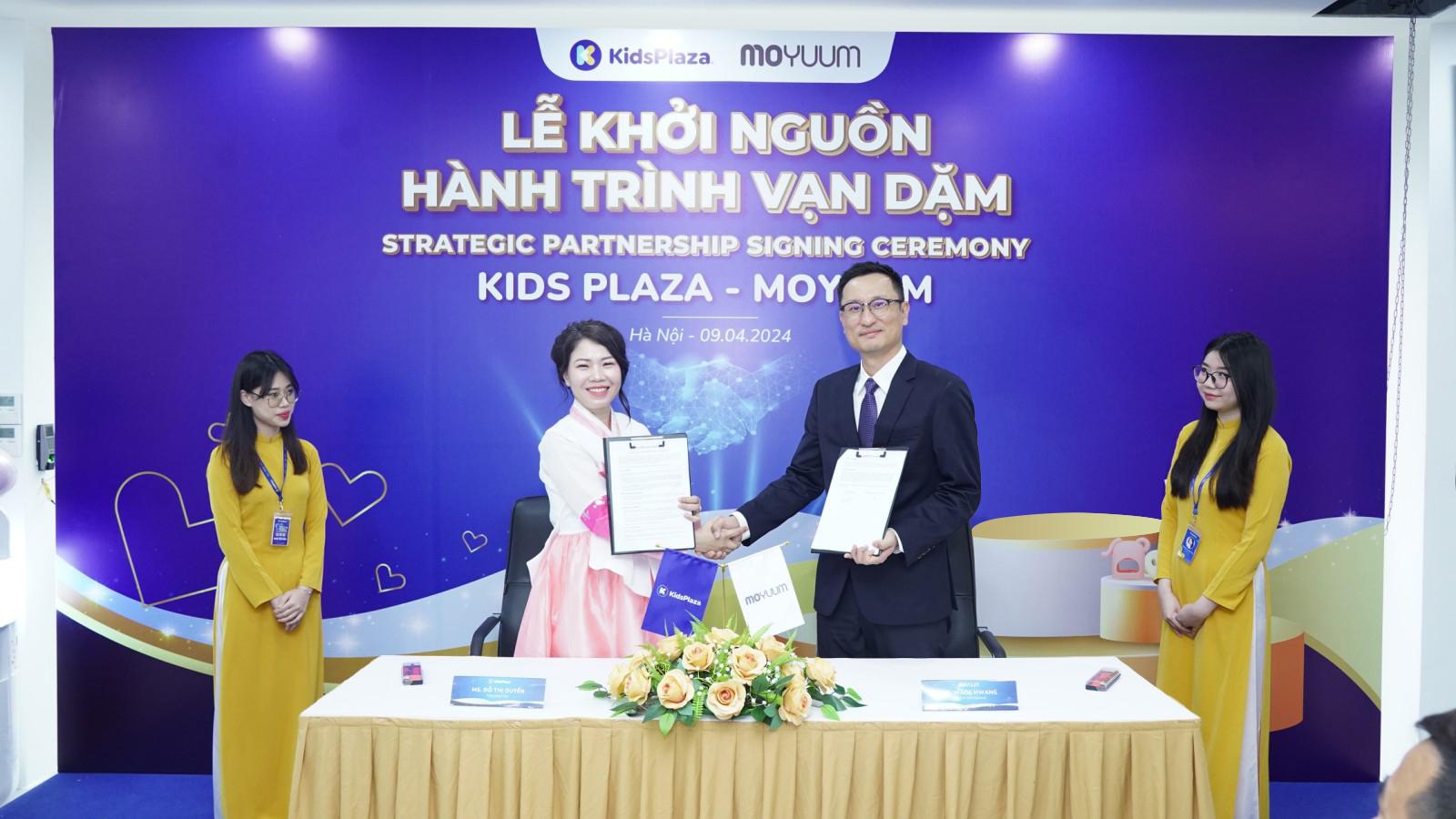 Lễ ký kết hợp tác giữa KidsPlaza và Moyuum Hàn Quốc tại trụ sở chính của KidsPlaza