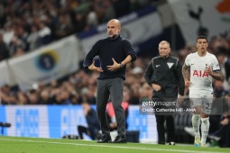 Man City hạ Tottenham: Pep cảnh báo đua vô địch còn gay cấn, dè chừng West Ham