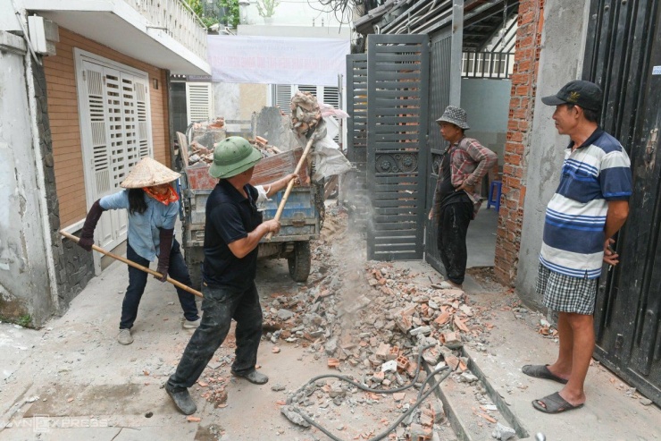 Hàng trăm hộ dân hiến đất mở rộng gấp đôi hẻm ở TP HCM - 2