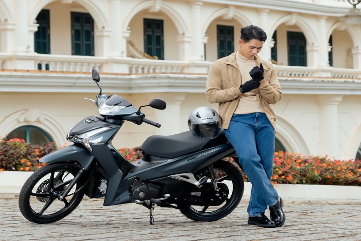 Giá Honda Future Fi nửa cuối tháng 5/2024, chênh cao 6 triệu đồng - 2