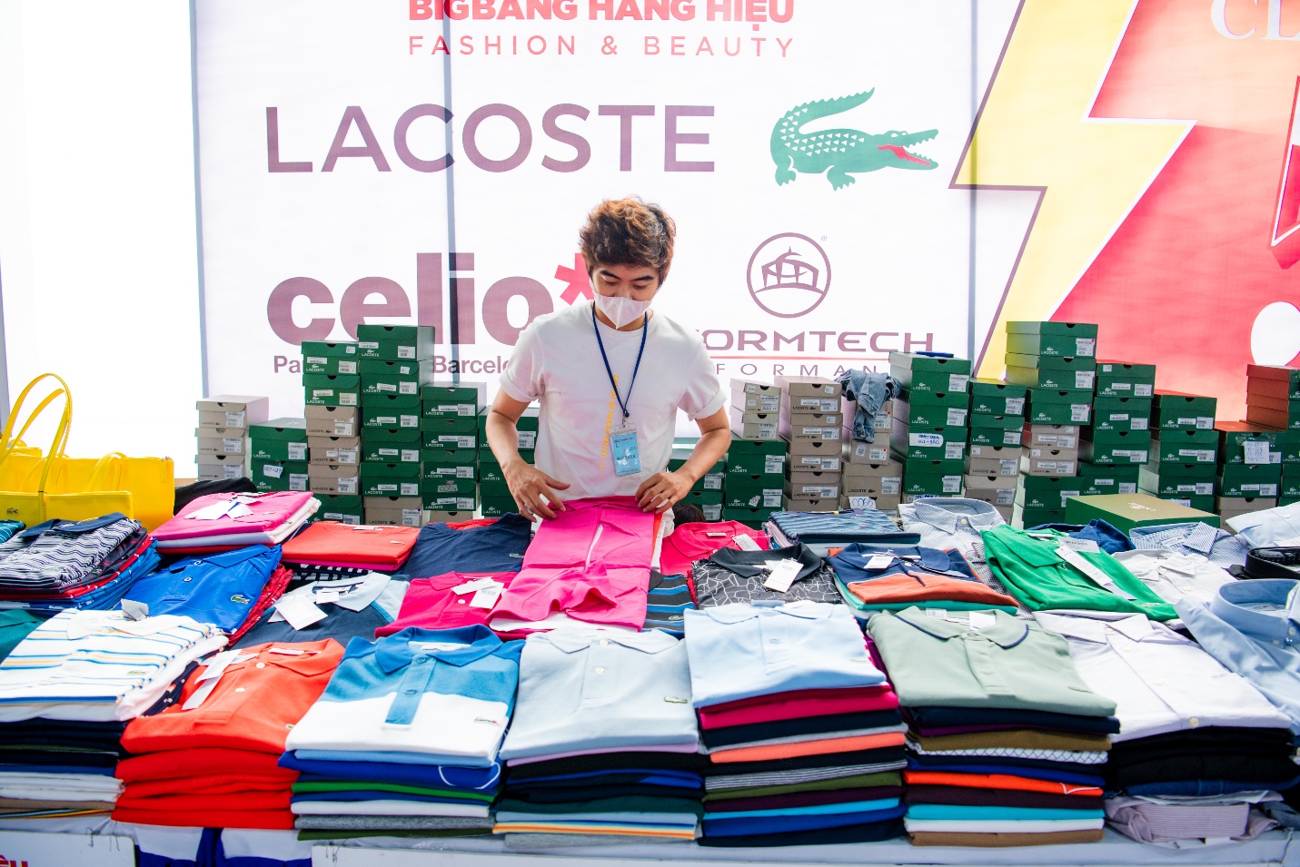 Hàng ngàn deal hot từ thương hiệu Lacoste, Nike Golf, Pierre Cardin…. với giá hấp dẫn chỉ có tại sự kiện