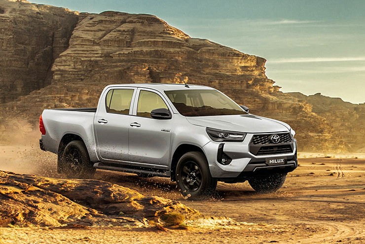 Toyota Hilux phiên bản mới ra mắt tại Việt Nam, giá từ 676 triệu đồng - 6