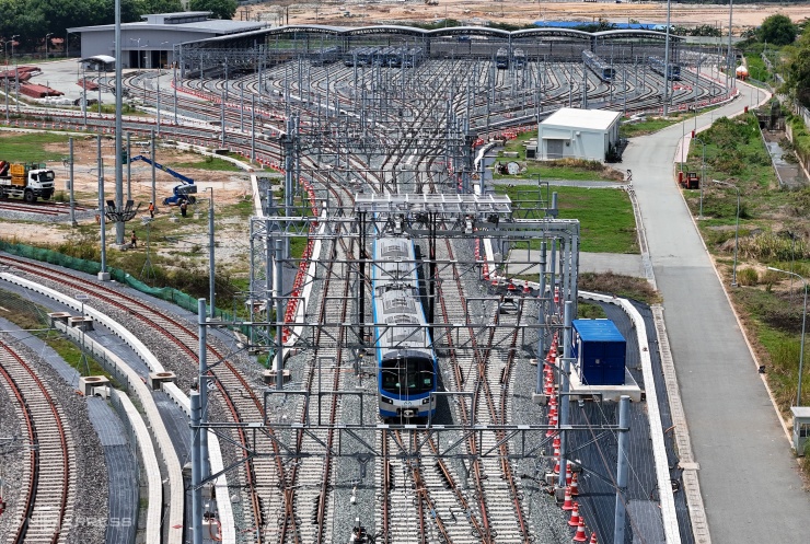 Bãi đỗ metro lớn nhất nước ở Sài Gòn - 7