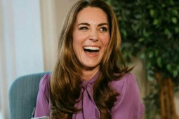 Kate Middleton không bao giờ mặc màu gì?