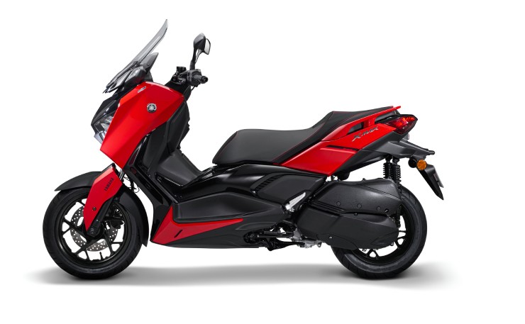 Ra mắt xe ga 2024 Yamaha X-Max 250, giá hơn 132 triệu đồng - 3