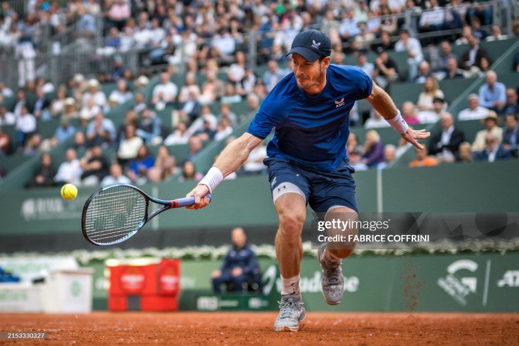 Murray thảm bại và&nbsp;lỗi hẹn với Djokovic