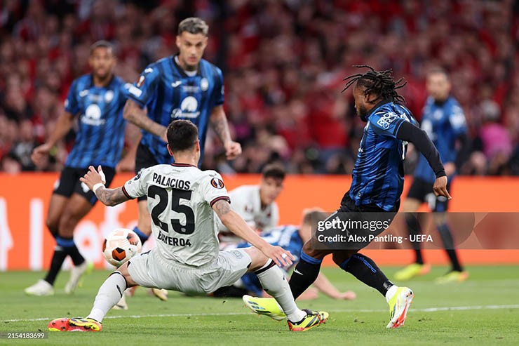 Chung kết Europa League: Cựu sao Ngoại hạng Anh 10 điểm, nhấn chìm đội Alonso - 13