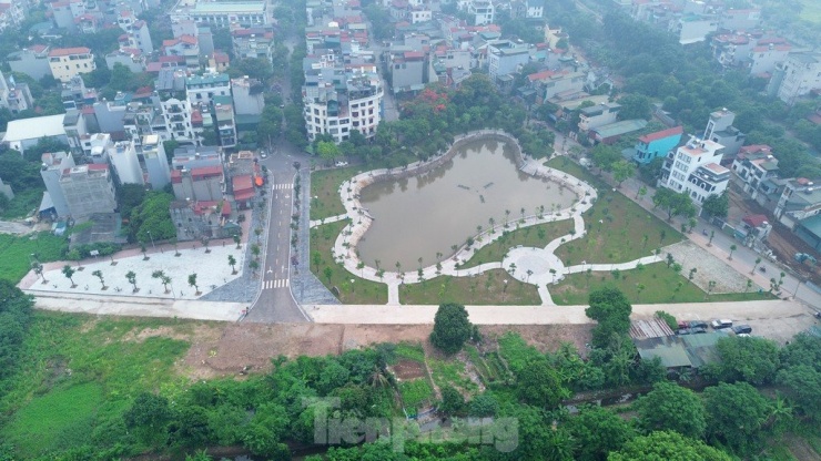 Gần đây, dự án hoàn chỉnh hạ tầng kỹ thuật, giải phóng mặt bằng các ô quy hoạch B4/CL4, B4/CL3, B4/NO1 phụ cận các tuyến đường 40m, 17,5m, 13,5m phục vụ đấu giá quyền sử dụng đất phường Thượng Thanh có diện tích 24.827,35m2 với tổng mức đầu tư hơn 81 tỷ đồng.