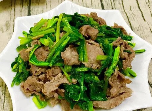 Bò xào cải