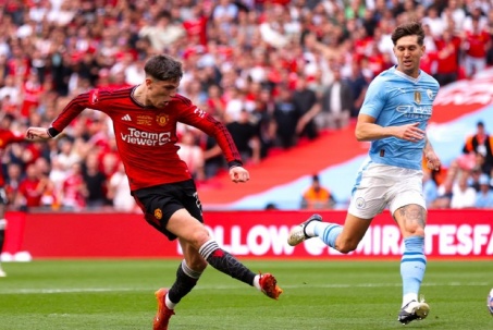 Video bóng đá Man City - MU: Kịch bản bất ngờ, lên ngôi kịch tính (Chung kết FA Cup)