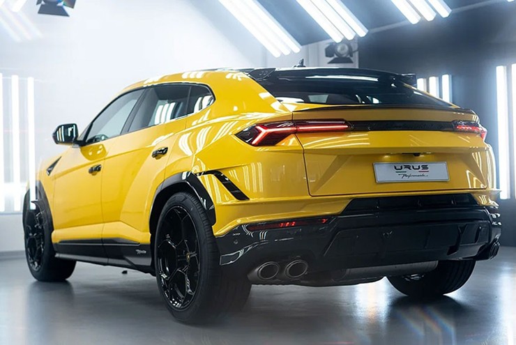 Hãng Lamborghini triệu hồi hơn 2.000 xe Urus vì lỗi nắp ca-pô - 2