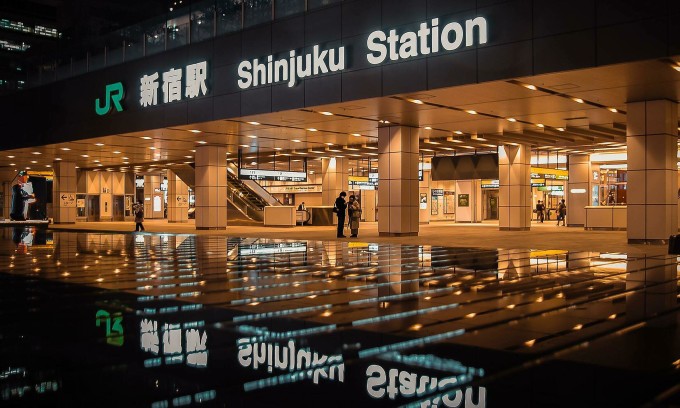 Ga Shinjuku ở Nhật Bản. Ảnh: Unsplash