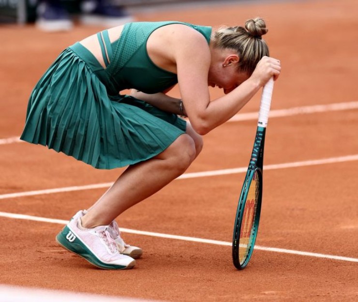 Hạt giống số 18 người Ukraine giành vé vào vòng 2 Roland Garros chạm trán với Donna Vekic (Croatia)