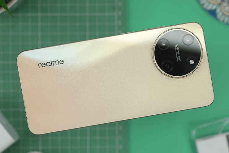 Realme 11 là một trong các mẫu smartphone bán chạy.