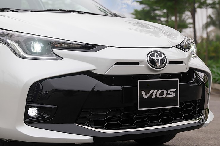 Giá xe Toyota Vios niêm yết và lăn bánh tháng 6/2024 - 7