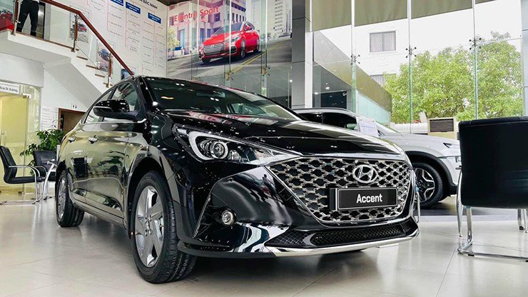 Hyundai Accent giảm giá gần 100 triệu đồng tại đại lý - 1