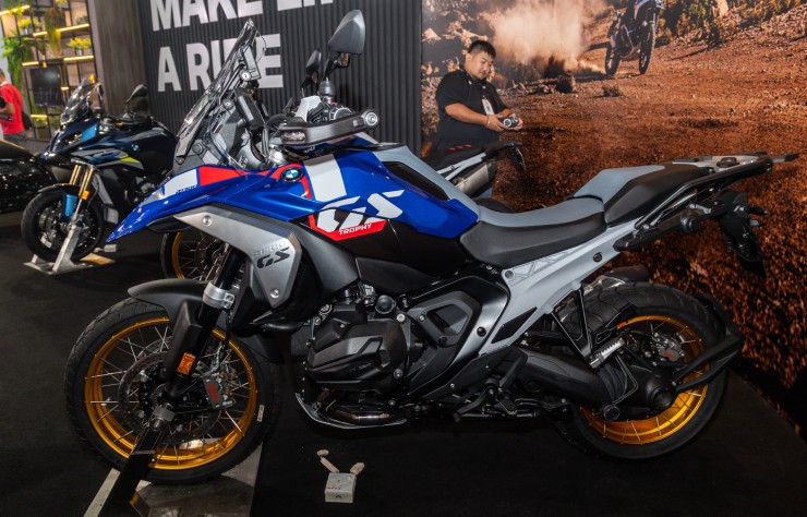 Siêu môtô 2024 BMW Motorrad R1300GS trình làng, giá hơn 756 triệu đồng