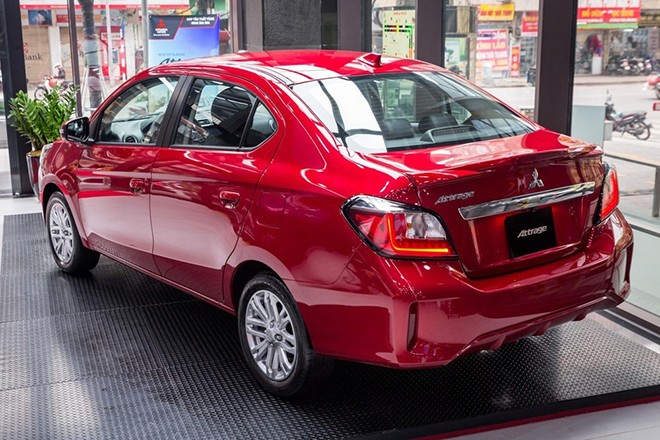 Giá xe Mitsubishi Attrage tháng 6/2024, ưu đãi 100% phí trước bạ và phụ kiện - 7
