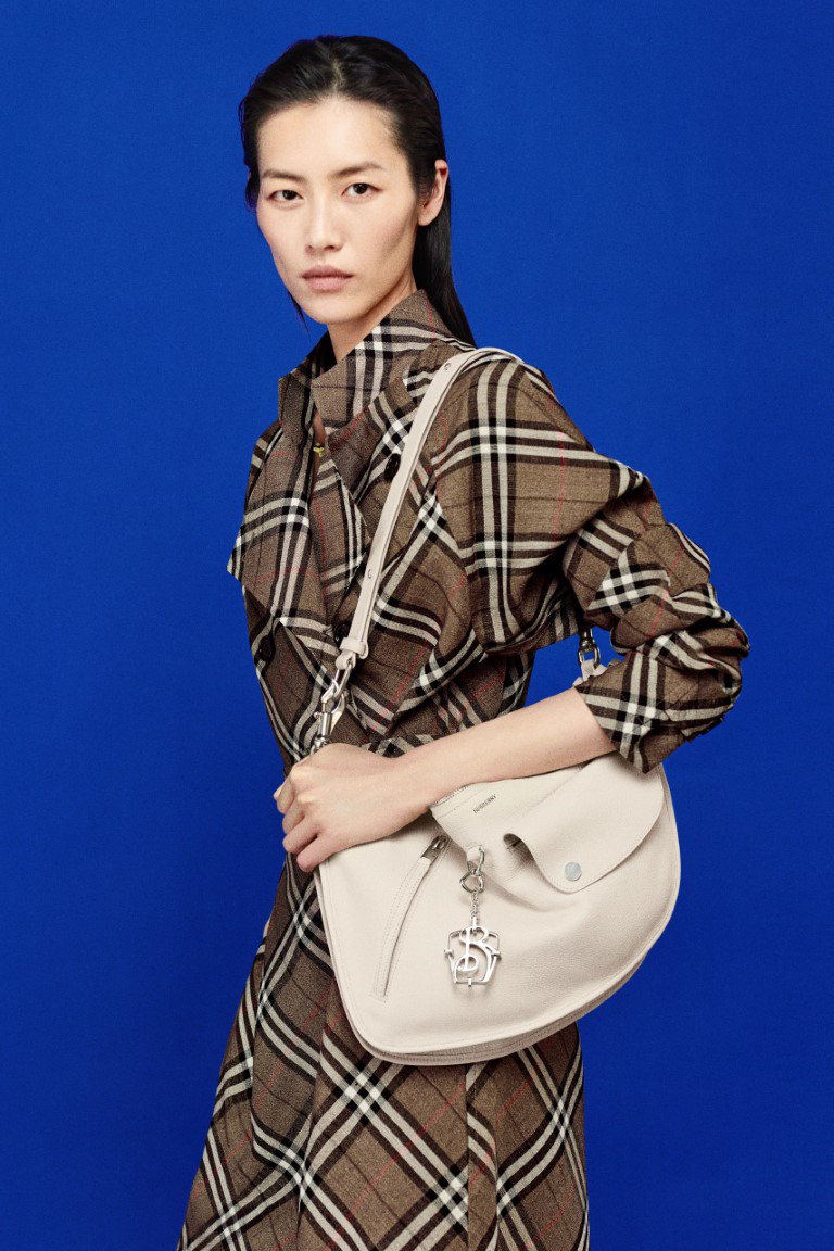 Burberry đậm phong cách mùa xuân nước Anh - 12