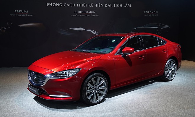 Giá xe Mazda6 tháng 6/2024, bản Signature từ 899 triệu đồng - 7