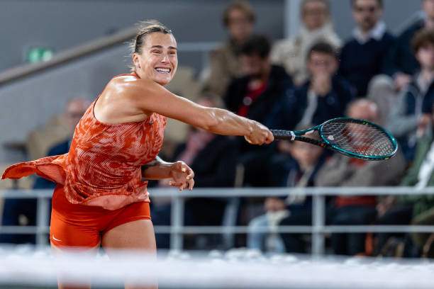 Swiatek có lẽ là đối thủ duy nhất Sabalenka lo ngại ở Roland Garros