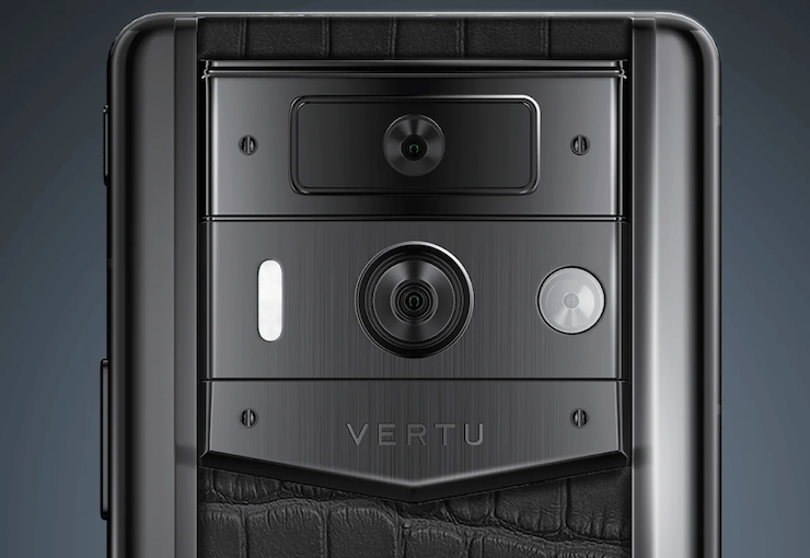 Một mẫu smartphone&nbsp;Metavertu 2 của Vertu.