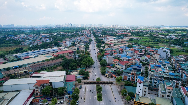 Tháng 12-2022, UBND TP Hà Nội khởi công cải tạo 21,7 km quốc lộ 6 qua quận Hà Đông và huyện Chương Mỹ. Từ mặt cắt đường hiện có rộng từ 6 - 10 m, tuyến đường sẽ được nâng cấp, mở rộng lên 50 - 60 m, tương đương 4 - 6 làn xe, tốc độ thiết kế 80-100 km/giờ