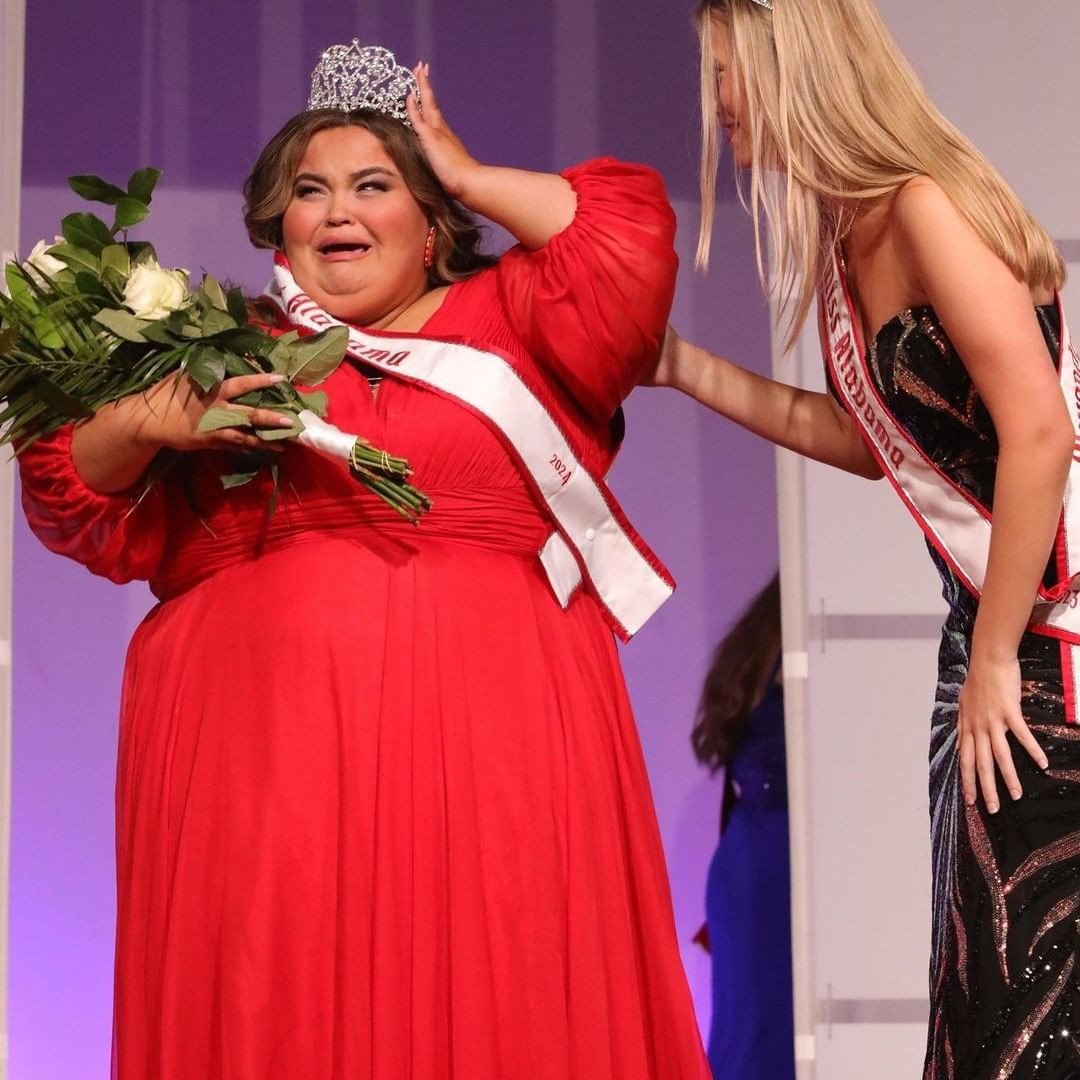 Sara Milliken đăng quang cuộc thi Miss National American Alabama 2024.
