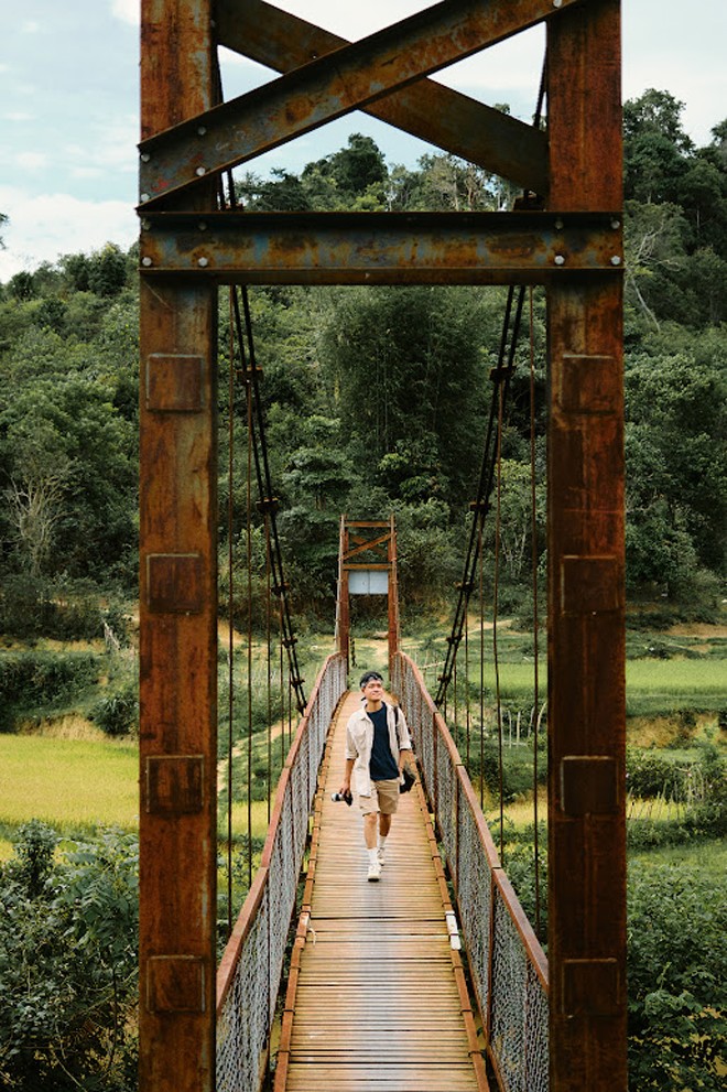 Cầu treo nổi tiếng tại Măng Đen
