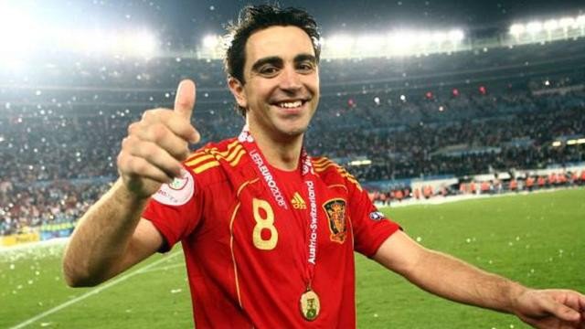 "Nhạc trưởng" Xavi là cầu thủ xuất sắc nhất EURO 2008.