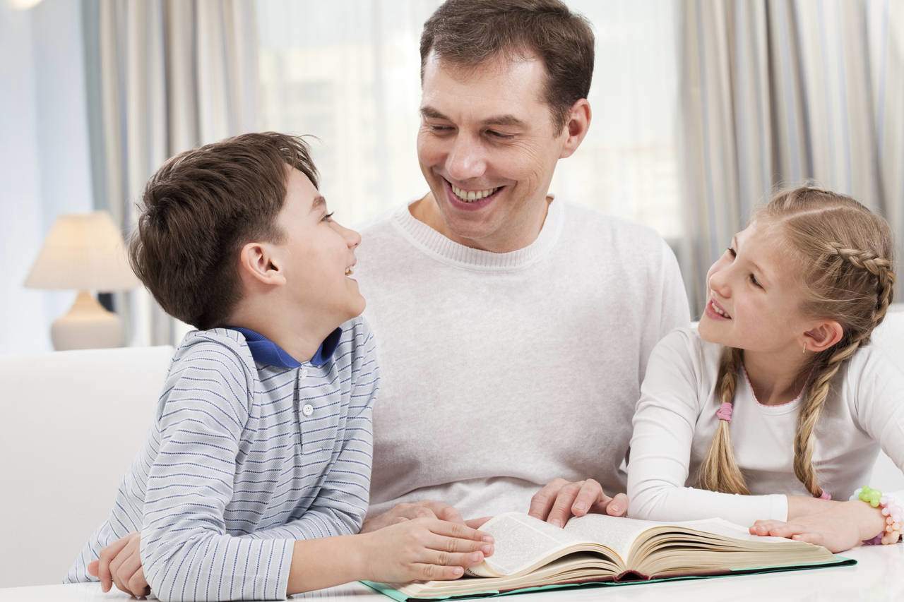 3 nguyên tắc vàng cha mẹ nào cũng cần biết khi nuôi dạy con trẻ - 2