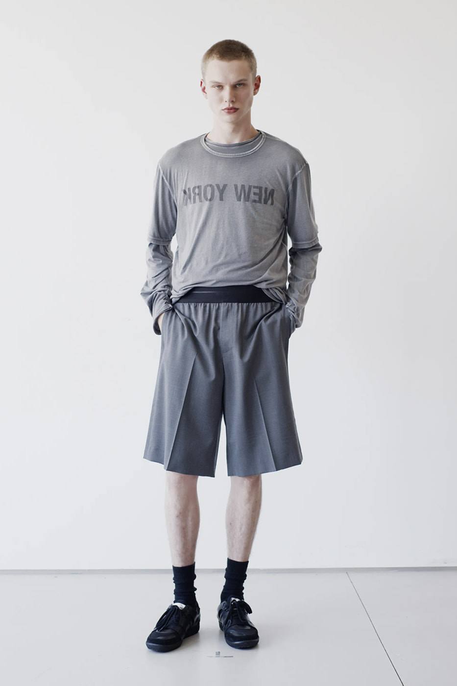 Helmut Lang Resort 2025 mang đến phong cách sắc sảo và tinh tế - 9