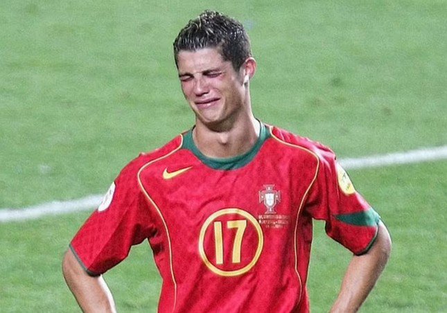 EURO 2016: Dấu ấn của Ronaldo - 2