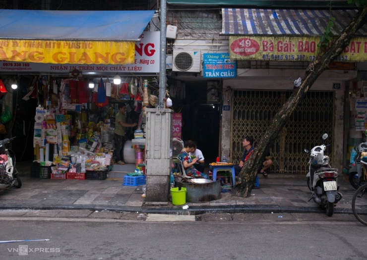 Cuộc sống trong những ngõ siêu nhỏ, không ánh sáng - 1