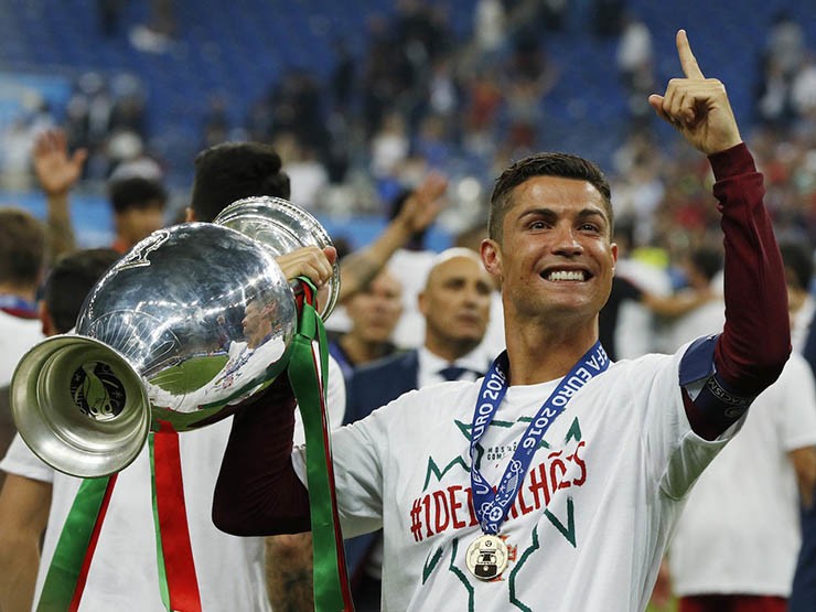 Ronaldo có thể giúp Bồ Đào Nha đăng quang EURO lần 2?