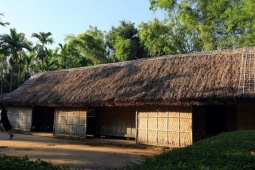 Quê Hồ Xuân Hương được công nhận là điểm du lịch 3 48 giờ ở Nghệ An