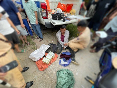 Ma Văn Châu cùng 18 bánh heroin bị bắt quả tang