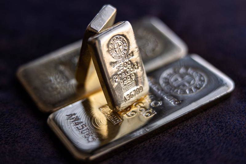 Dự báo giá vàng ngày 18/6: Vàng thế giới liên tục biến động, giá vàng tại Việt Nam bắt đầu "nhúc nhích"