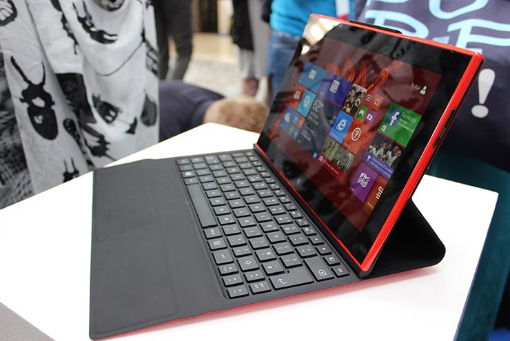 Nokia Lumia 2520 là nguồn cảm hứng dành cho HMD Slate Tab 5G.