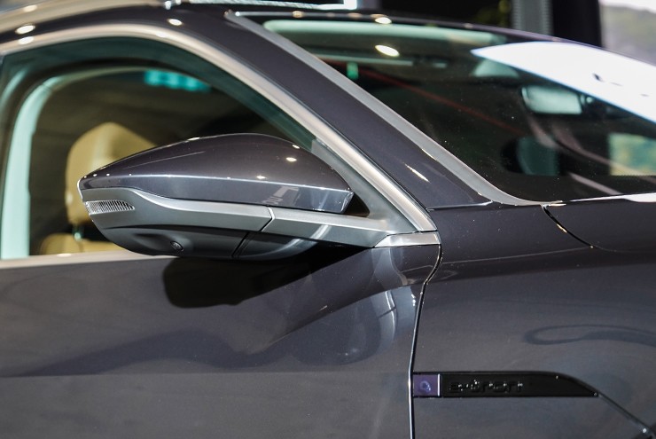 Audi Q8 e-tron ra mắt tại Việt Nam, giá bán tốt nhất phân khúc từ 3,8 tỷ đồng - 6