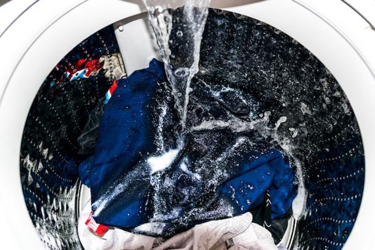 The pre-wash cycle is very useful for removing dirt from the surface of clothes.