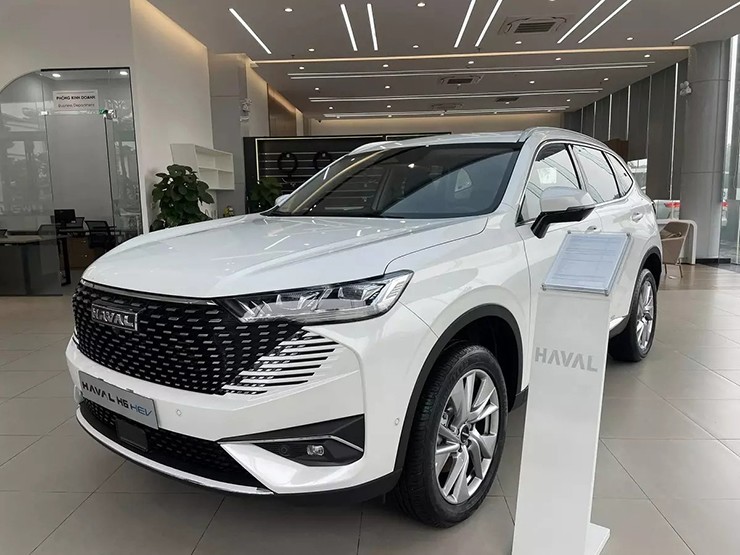 Haval H6 giảm giá kỷ lục gần 150 triệu đồng tại đại lý - 1