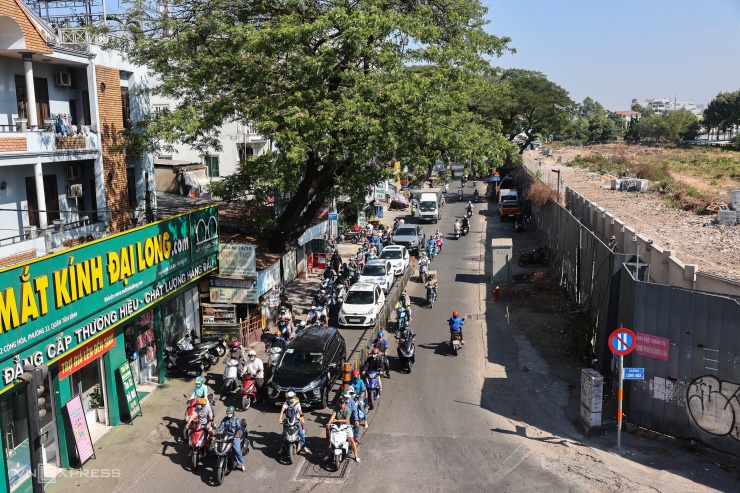 Dự án đường, hầm chui &#39;giải cứu&#39; ùn tắc Tân Sơn Nhất thành hình - 12