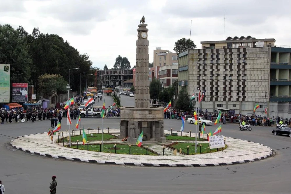 Một tháp đồng hồ ở Ethiopia. Ảnh: GETTY IMAGES