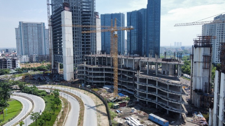 Dự án có vị trí đắc địa sát đường Vành đai 3 trên cao, gần khu cầu Thăng Long.