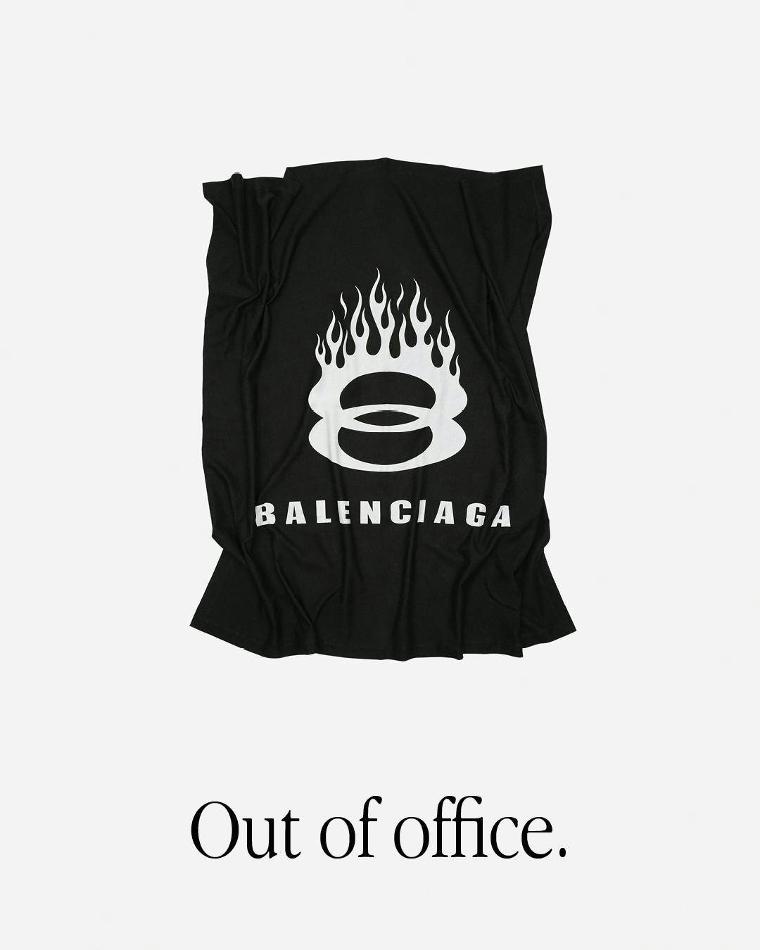 Balenciaga ra mắt dòng sản phẩm quà lưu niệm mùa hè và đồ dùng thời tiết - 6