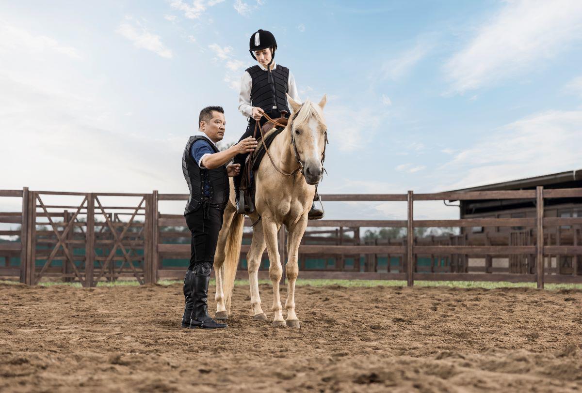 Vinpearl Horse Academy Vũ Yên mang tới cho cư dân các khóa học cưỡi ngựa chuyên nghiệp cùng các chuyên gia uy tín